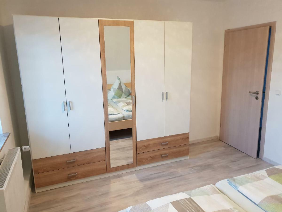 Ferienwohnung Helena เอมเดน ภายนอก รูปภาพ